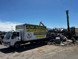 Best Attic Cleanout  in Andrews, NC